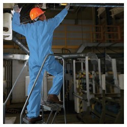 KleenGuard™ 45317 Disposable Coverall, 4X-Large, Blue, Polyester Spun, 58 to 60 in Chest, 32 in Inseam Length